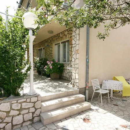 Studio 5483a * Novi Vinodolski